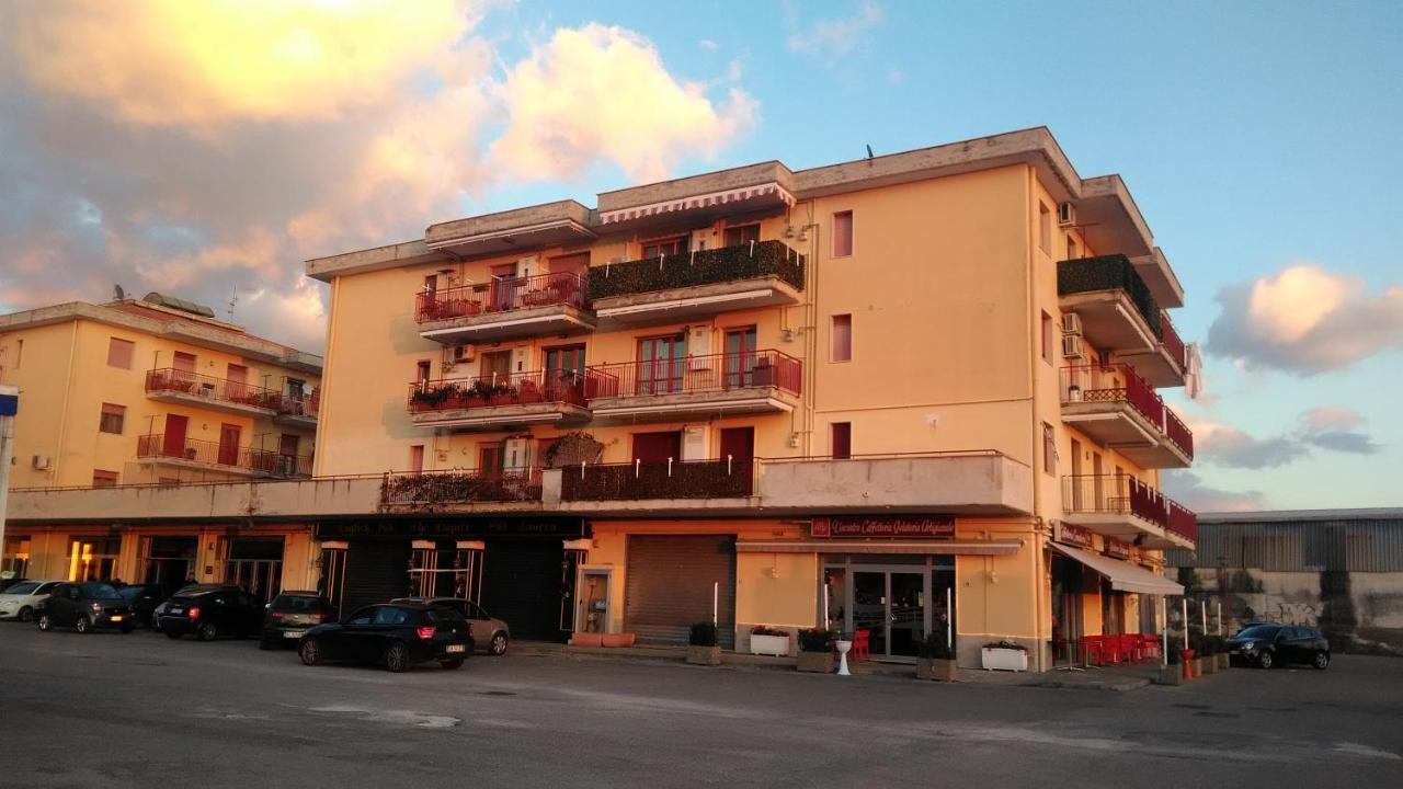 Costa D'Amalfi E Cilento Bed & Breakfast Pontecagnano Luaran gambar